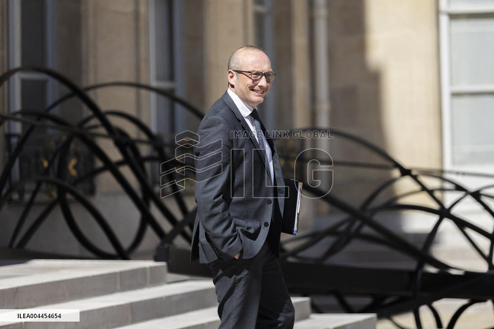 Weekly Cabinet Meeting - Paris