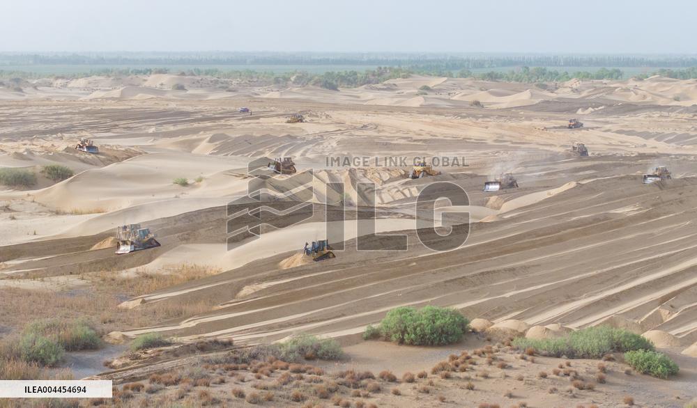 Taklamakan Desert Ecological Management