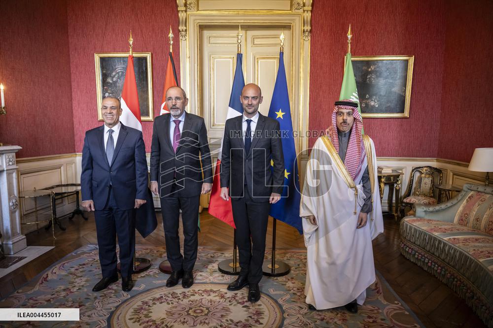 Jean-Noel Barrot Meets with His Saudi, Jordanian and Egyptian Counterparts - Paris