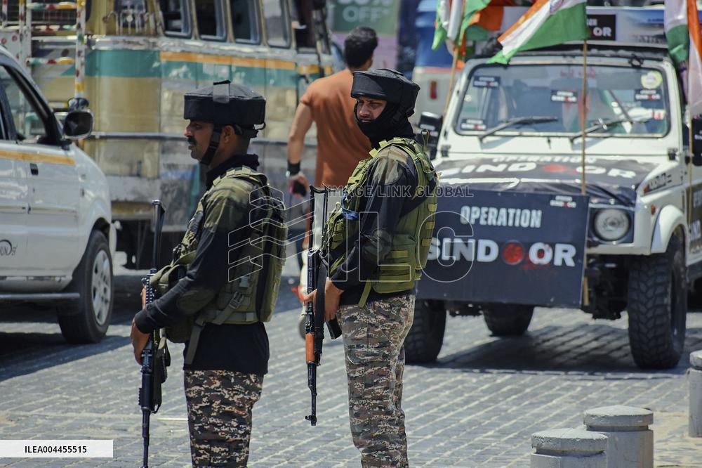 Citizens And Indian Military Celebrate Operation Sindoor - Kashmir