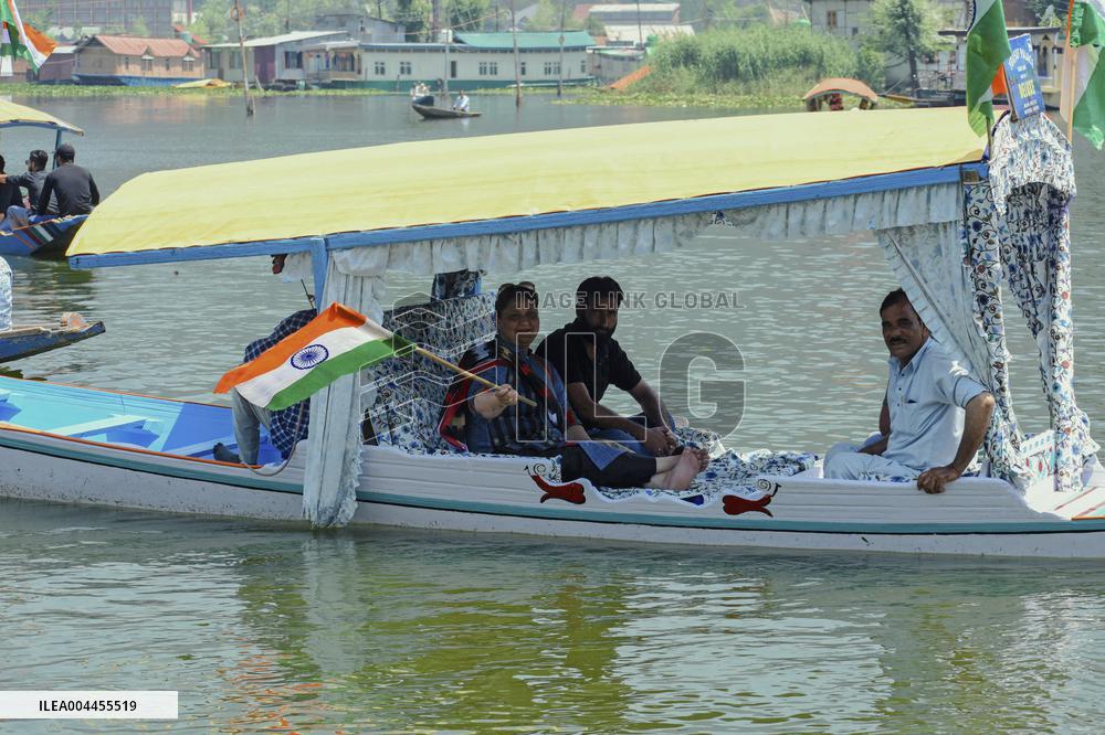 Citizens And Indian Military Celebrate Operation Sindoor - Kashmir