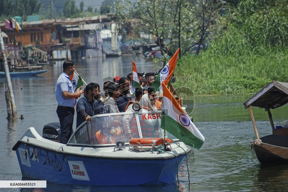 Citizens And Indian Military Celebrate Operation Sindoor - Kashmir