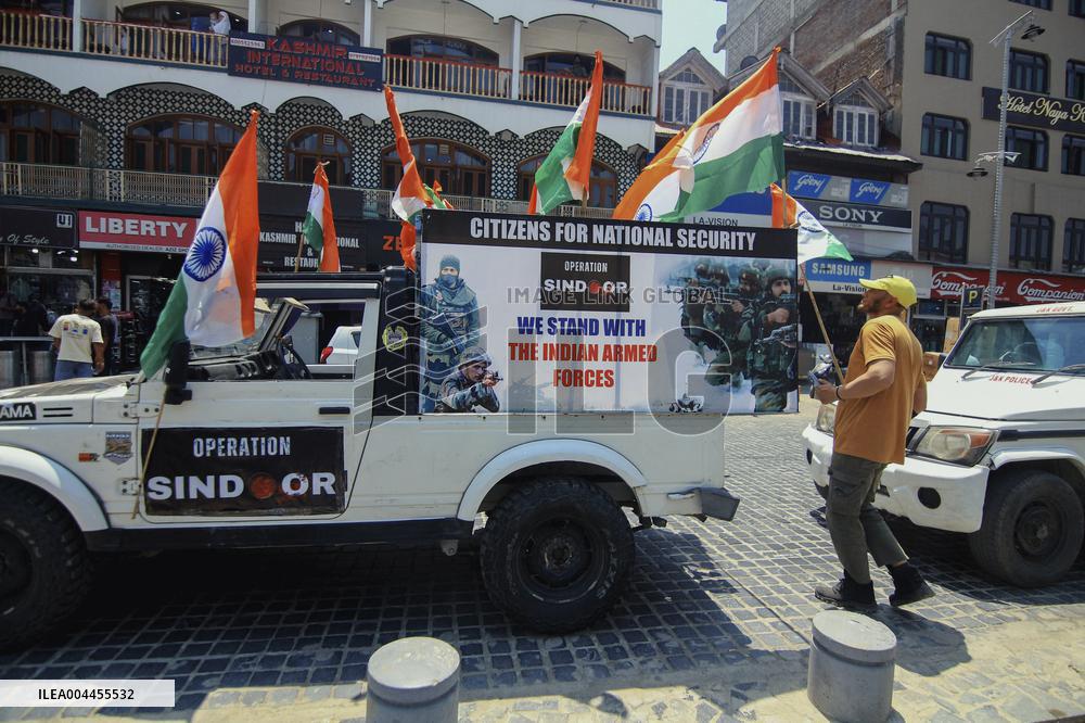 Citizens And Indian Military Celebrate Operation Sindoor - Kashmir