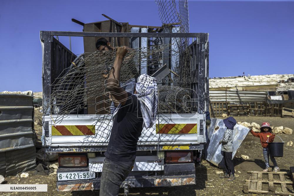Settlers' Harrasement Forces Palestinians to Leave