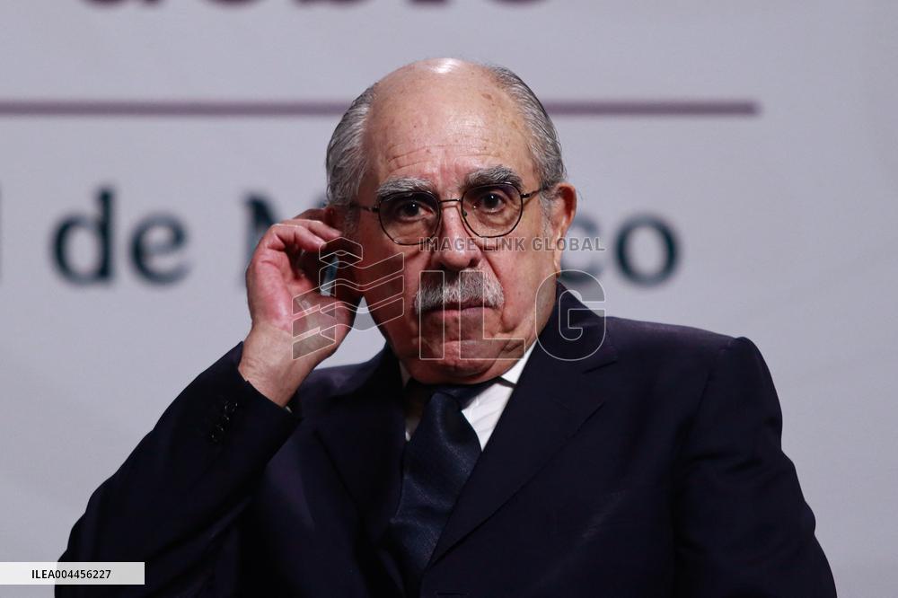 President Claudia Sheinbaum Holds Briefing - Mexico