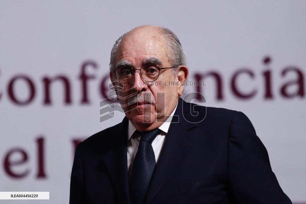 President Claudia Sheinbaum Holds Briefing - Mexico