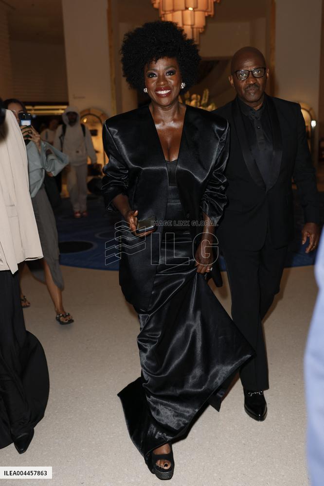 Cannes Viola Davis leaves Hotel Martinez MP