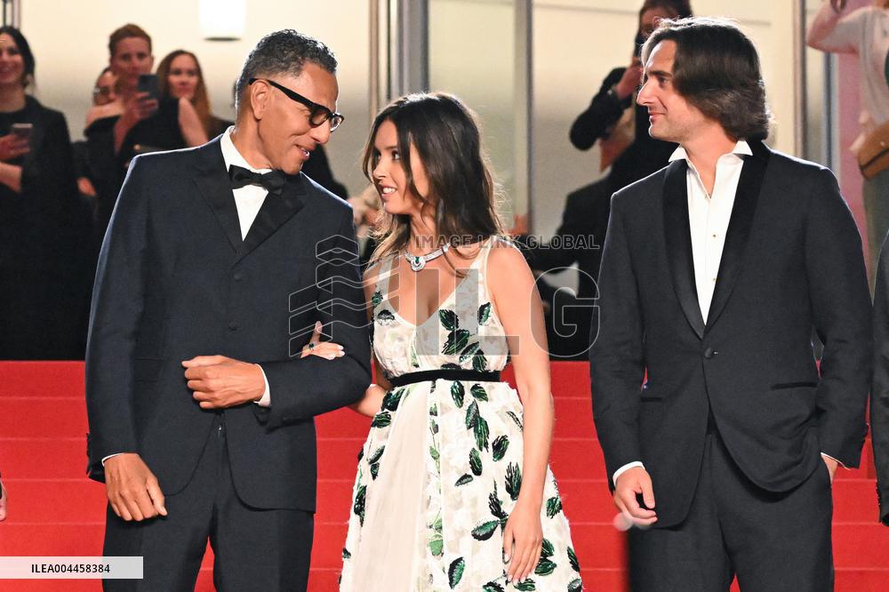 Cannes Exit 13 Jours 13 Nuits Premiere AM