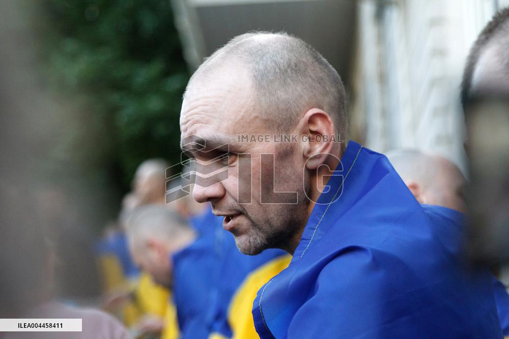390 prisoners returned to Ukraine from Russia as part of first part of 1000 for 1000 exchange
