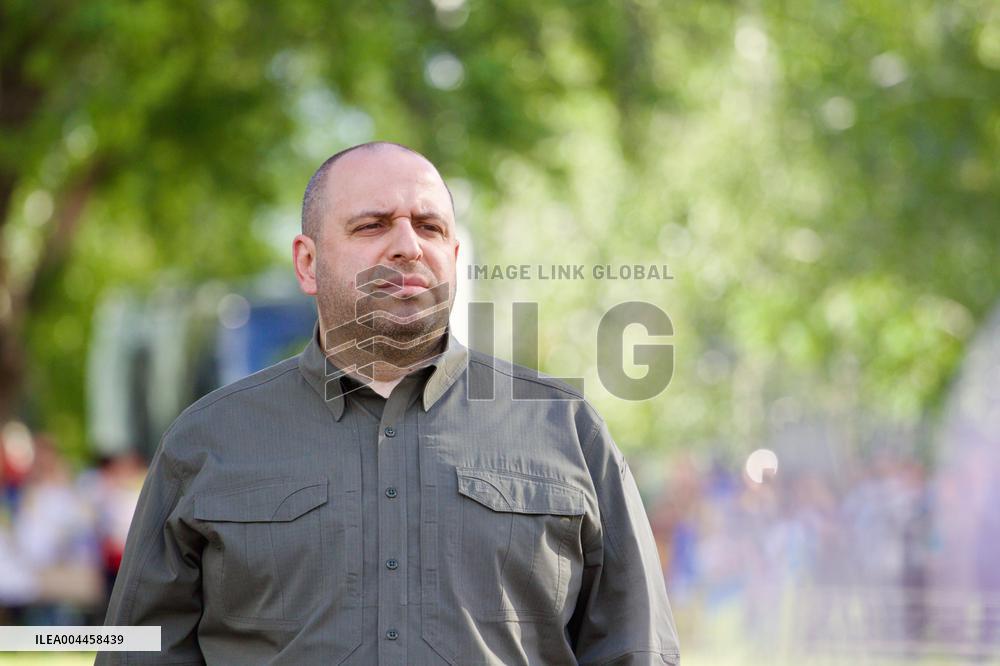 Briefing by Rustem Umerov on first stage of exchange of POWs in 1000 for 1000 format