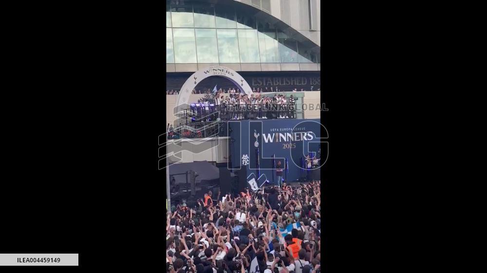UK: Tottenham Hotspur Victory Parade Draws Thousands in North London