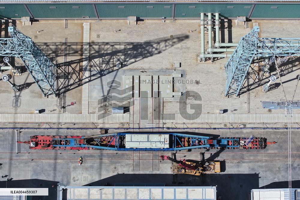 Huge Transformers Transportation