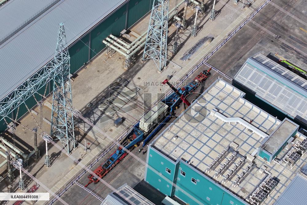 Huge Transformers Transportation