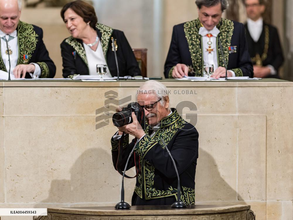 Sebastiao Salgado Inducted Into the French Academy of Fine Arts - Paris
