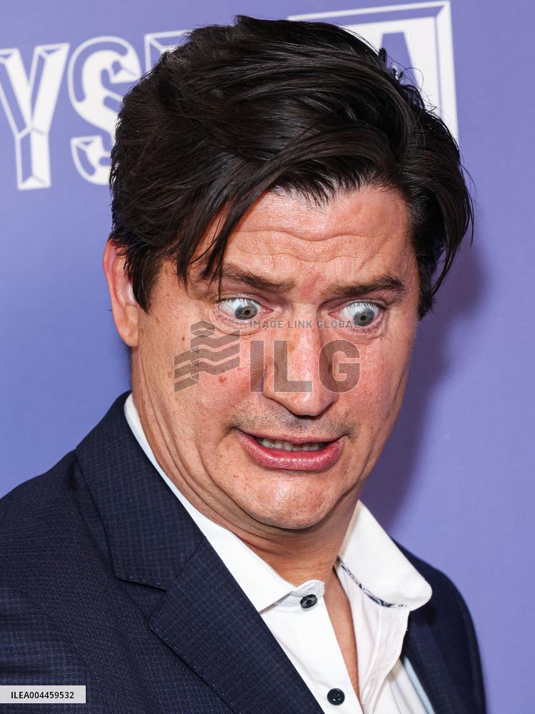 Netflix FYSEE - The Residence Season 1 - LA