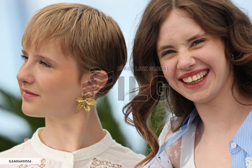 Cannes - Jeunes Meres Photocall