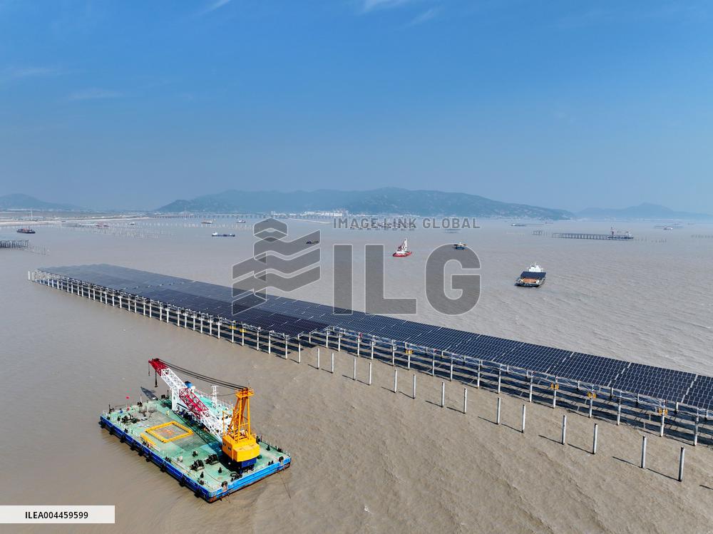 China Nuclear Tianwan Tidal Flat PV Construction