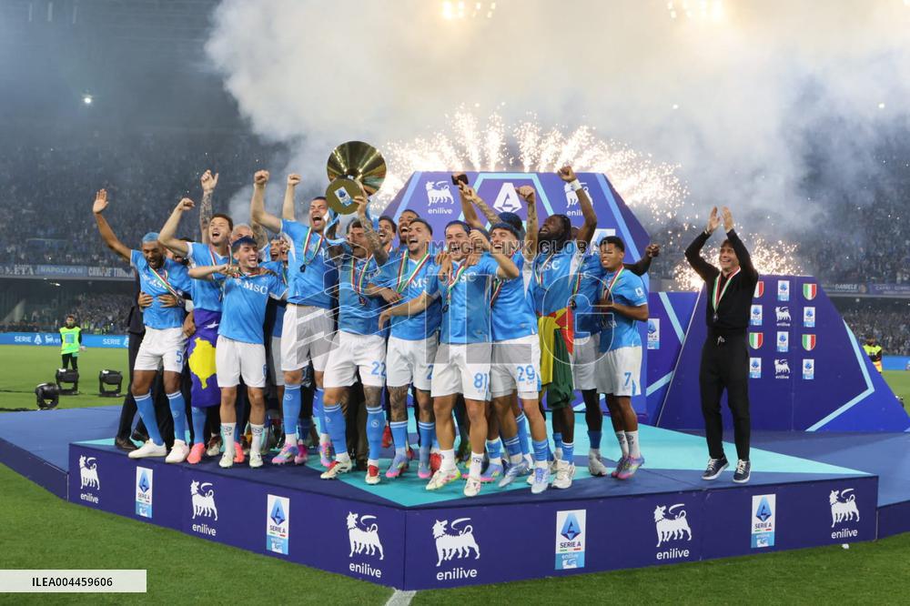 Calcio - Serie A - SSC Napoli vs Cagliari Calcio