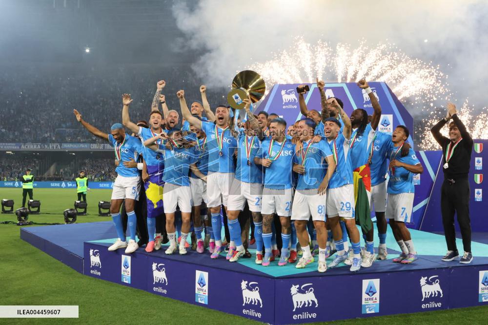 Calcio - Serie A - SSC Napoli vs Cagliari Calcio