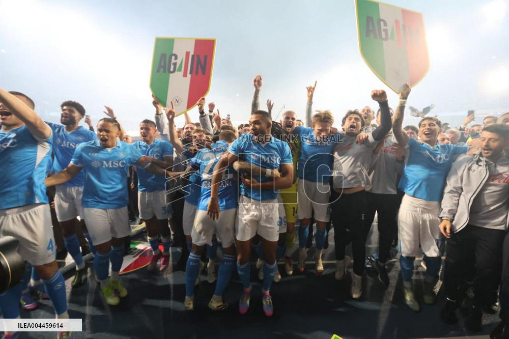 Naples Fans Celebrate Napoli s Scudetto Victory in Italy