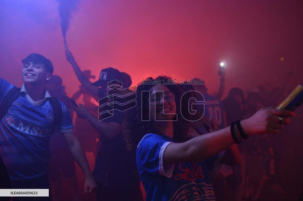 Naples Fans Celebrate Napoli s Scudetto Victory in Italy