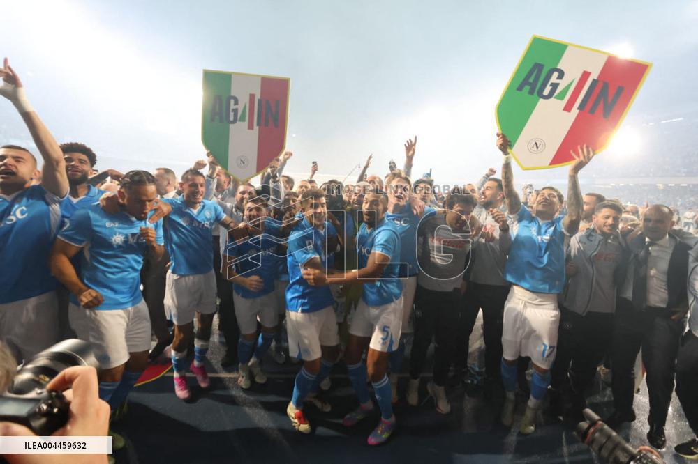 Naples Fans Celebrate Napoli s Scudetto Victory in Italy