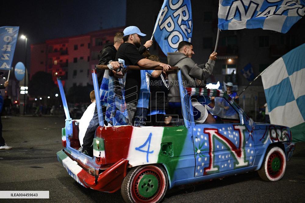 Naples Fans Celebrate Napoli s Scudetto Victory in Italy