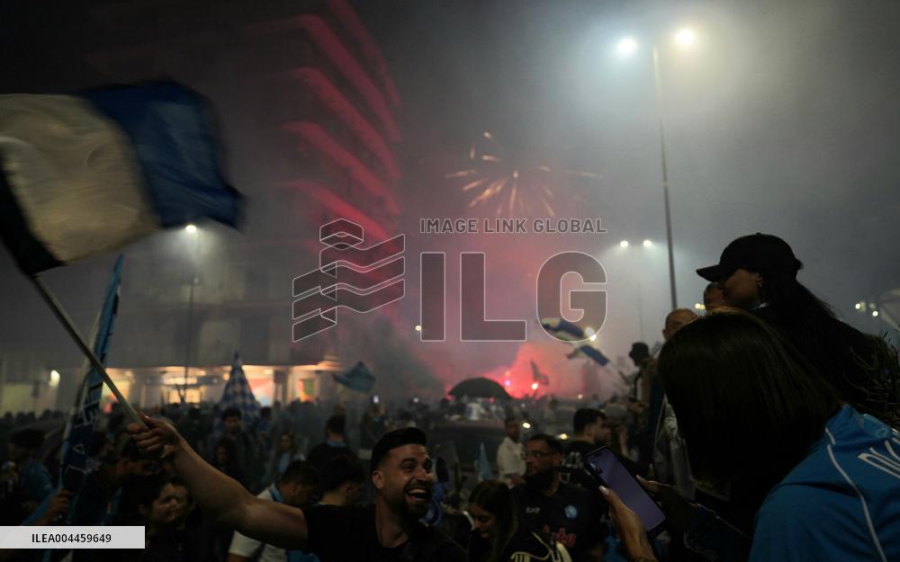 Naples Fans Celebrate Napoli s Scudetto Victory in Italy