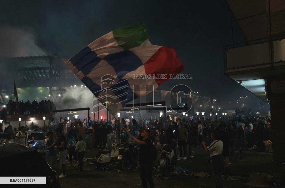 Naples Fans Celebrate Napoli s Scudetto Victory in Italy