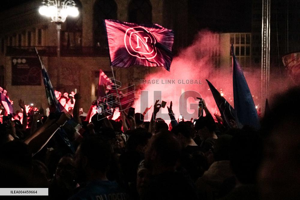 Naples Fans Celebrate Napoli s Scudetto Victory in Italy