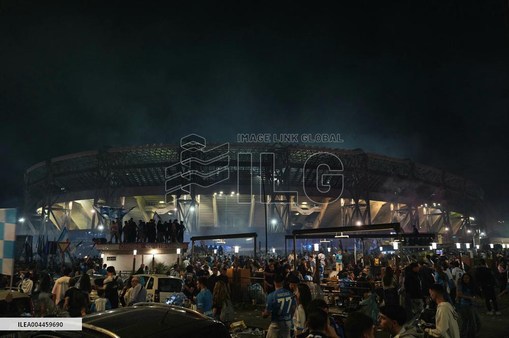 Naples Fans Celebrate Napoli s Scudetto Victory in Italy