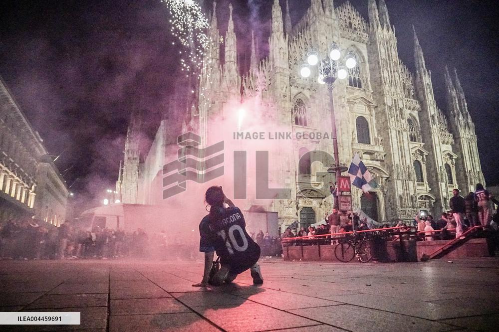 Naples Fans Celebrate Napoli s Scudetto Victory in Italy