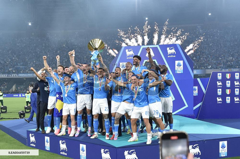 Calcio - Serie A - SSC Napoli vs Cagliari Calcio