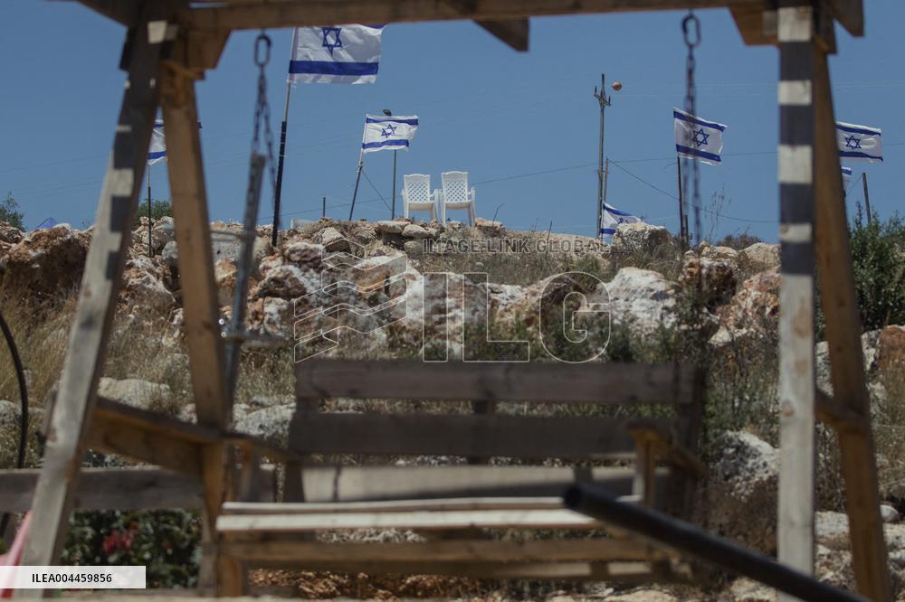 Settlers Raise Flags In Bruqin - West Bank