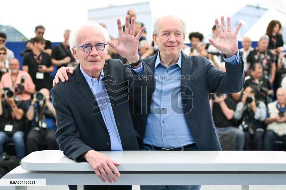 Cannes Jeunes Meres Photocall AM