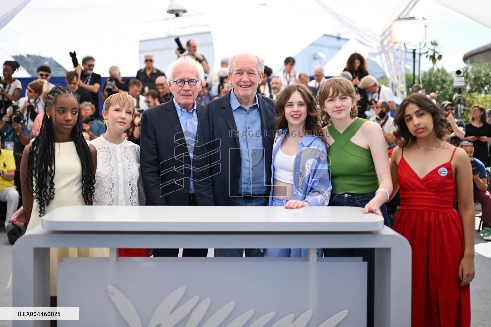 Cannes Jeunes Meres Photocall AM