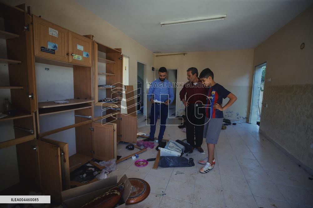 Three Brothers Held In Military Operation - West Bank