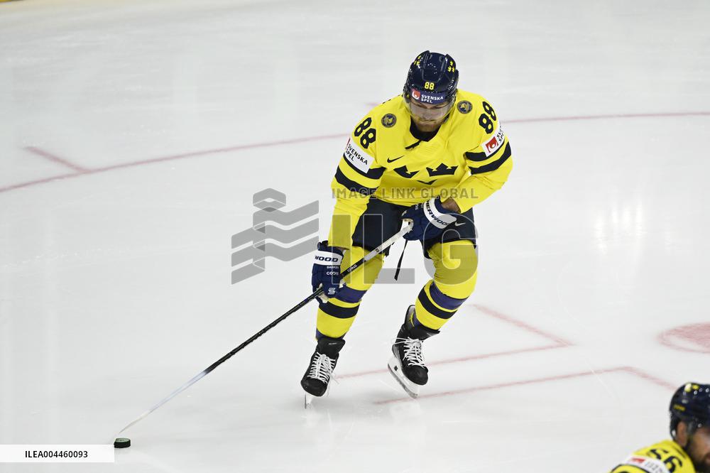 ICE HOCKEY WC SEMI FINAL SWEDEN-USA