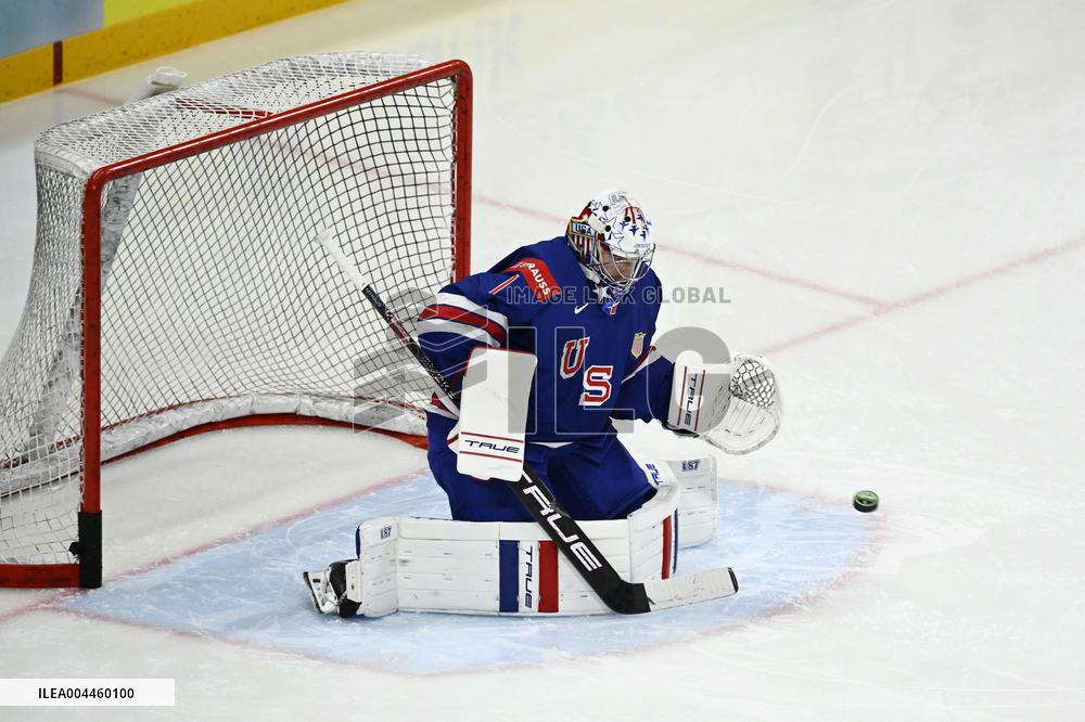 ICE HOCKEY WC SEMI FINAL SWEDEN-USA