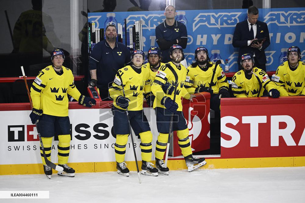 ICE HOCKEY WC SEMI FINAL SWEDEN-USA