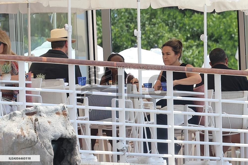 Cannes - Mariska Hargitay with her Family at Eden ROC