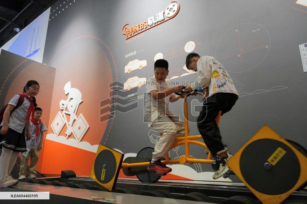 Chinese Citizens Scientific Literacy