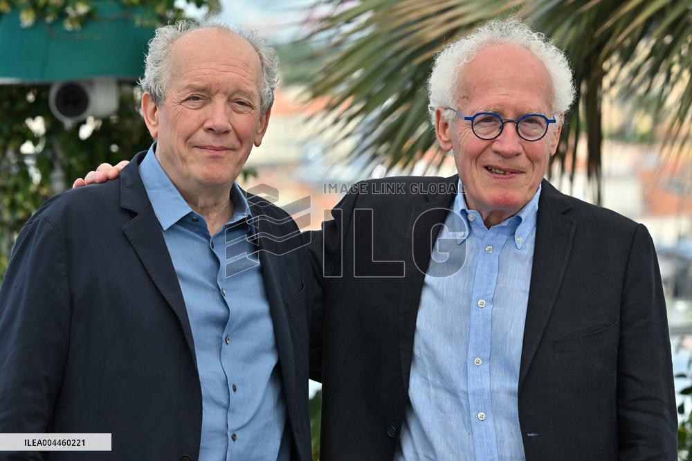 Cannes Jeunes Meres Photocall JR