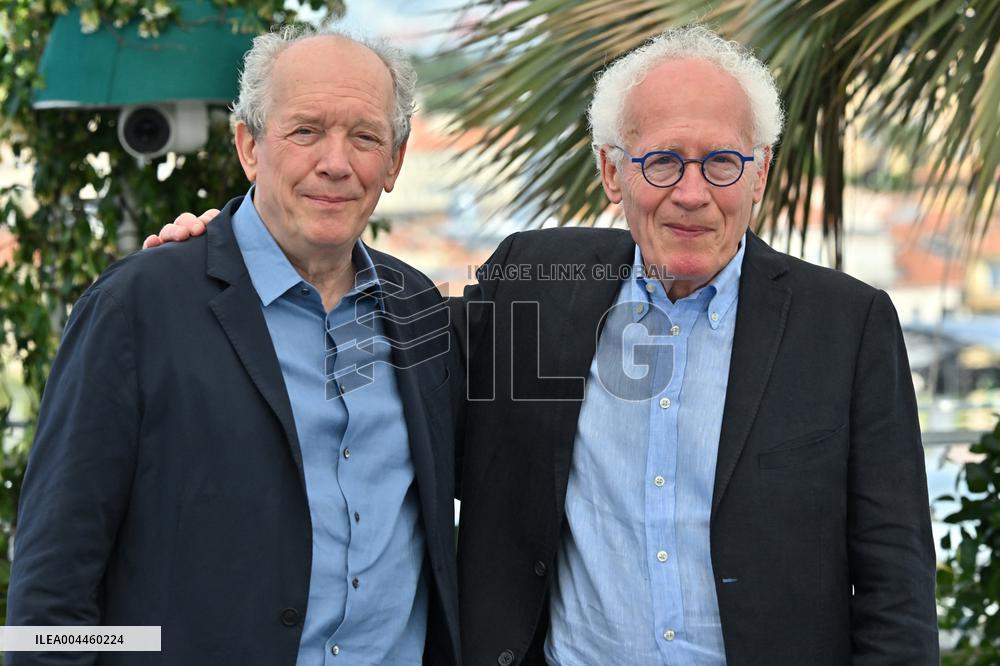 Cannes Jeunes Meres Photocall JR