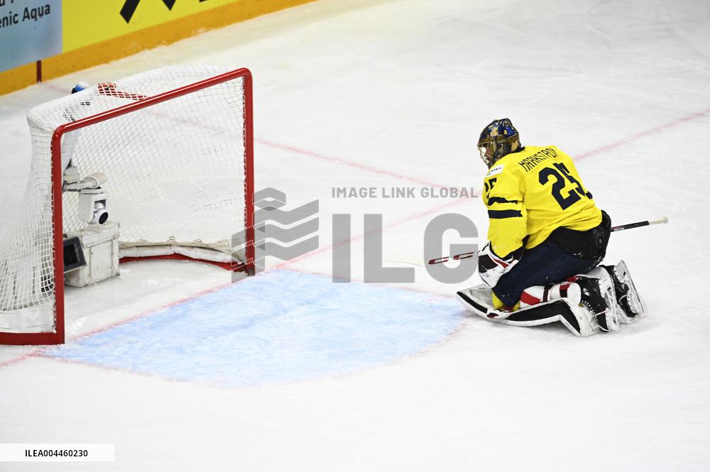 ICE HOCKEY WC SEMI FINAL SWEDEN-USA