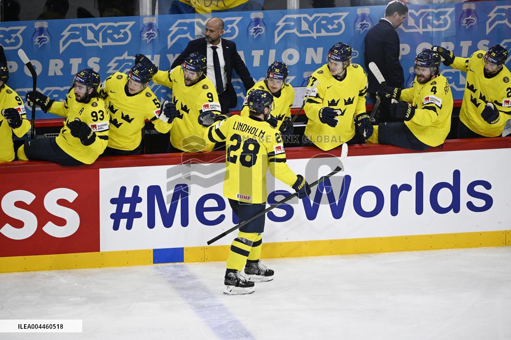 ICE HOCKEY WC SEMI FINAL SWEDEN-USA