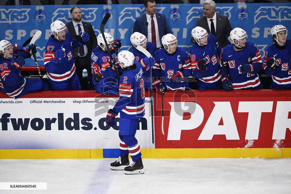 ICE HOCKEY WC SEMI FINAL SWEDEN-USA