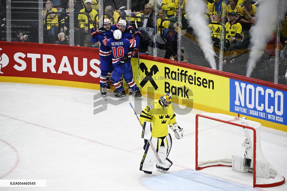 ICE HOCKEY WC SEMI FINAL SWEDEN-USA