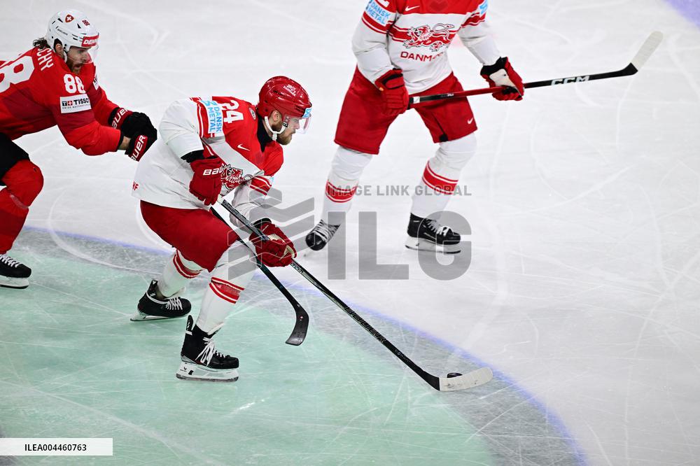 ICE HOCKEY WC SEMI FINAL SWITZERLAND-DENMARK