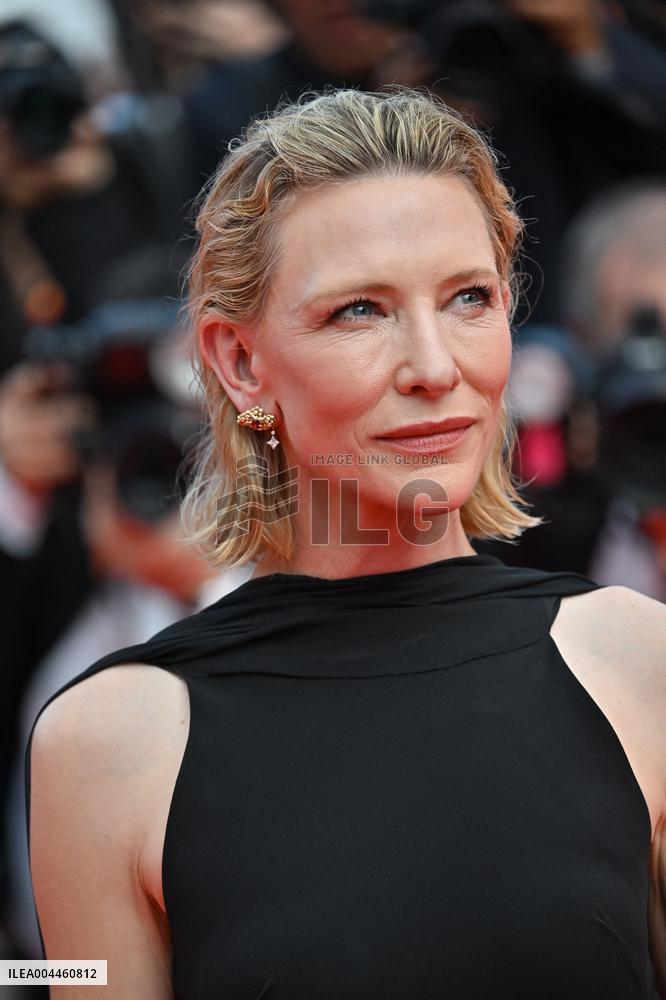 Cannes Closing Ceremony Photocall JR